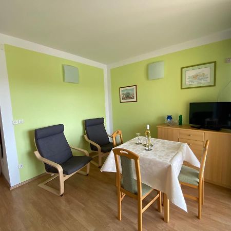 Marija F2 Apartment Đảo Krk Ngoại thất bức ảnh