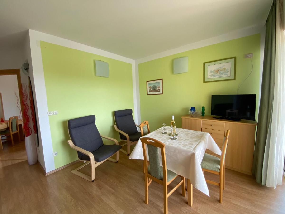 Marija F2 Apartment Đảo Krk Ngoại thất bức ảnh
